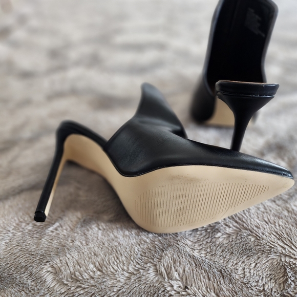 Prisha Pointed Toe Stiletto in Black, Size US9.5 - Picture 4 of 5